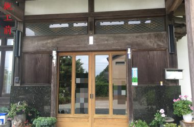 玄関網戸設置(施工前)